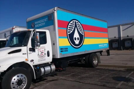 2102993 Heidleberg Dist Rhinegeist 20ft Box Truck (6)